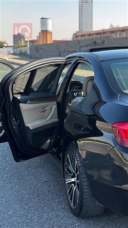 بی ئێم دەبڵیو سیریەس 5